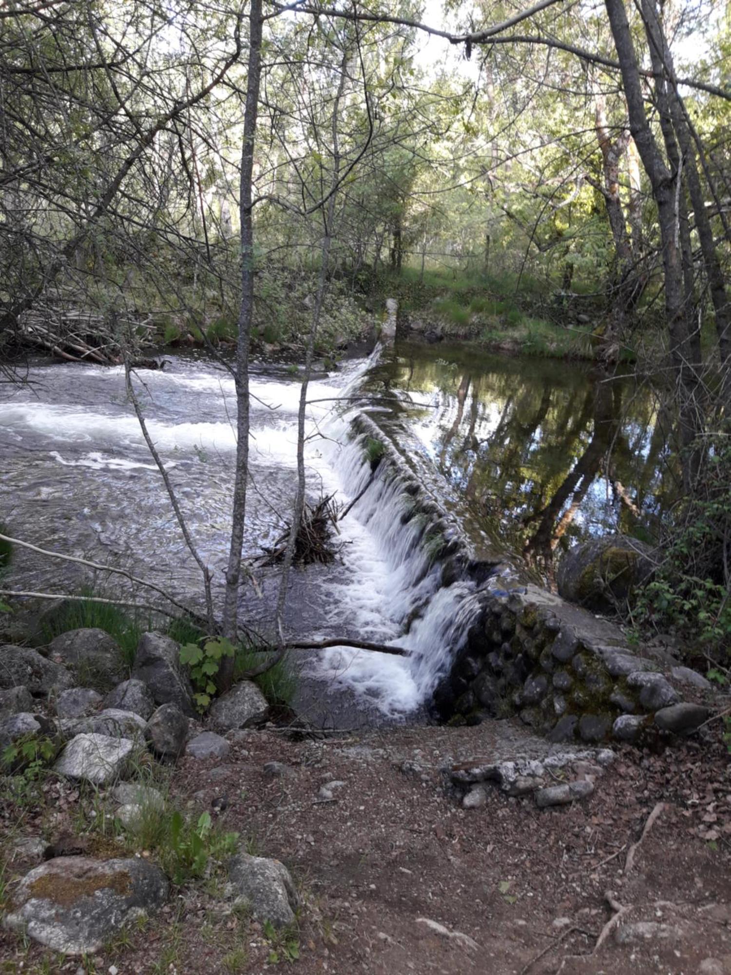 Zaguan Pensionat Rascafría Exteriör bild