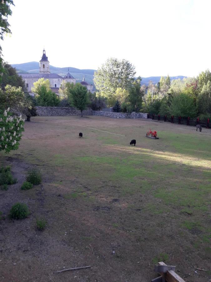 Zaguan Pensionat Rascafría Exteriör bild